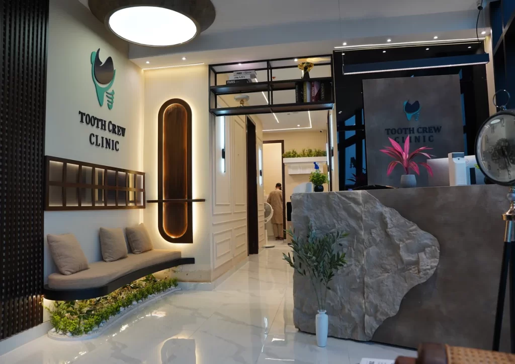 Reception of Tooth Crew Clinic on the 9th floor of Tower 12, New Blue Area, Islamabad